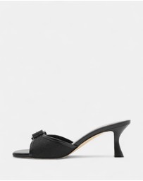 GUESS - Dista2 Kitten Heels