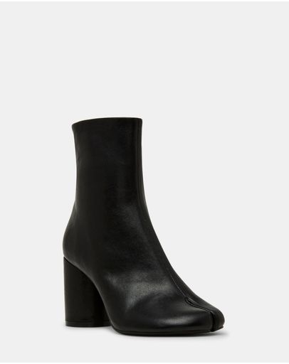 CARO BLACK LEATHER
