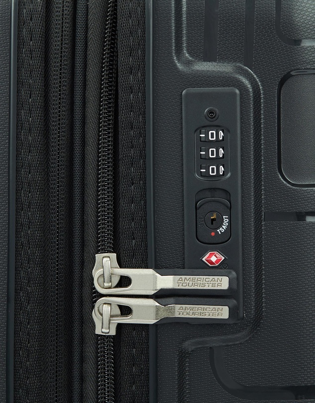 American Tourister - Light Max Spinner 55cm EXP