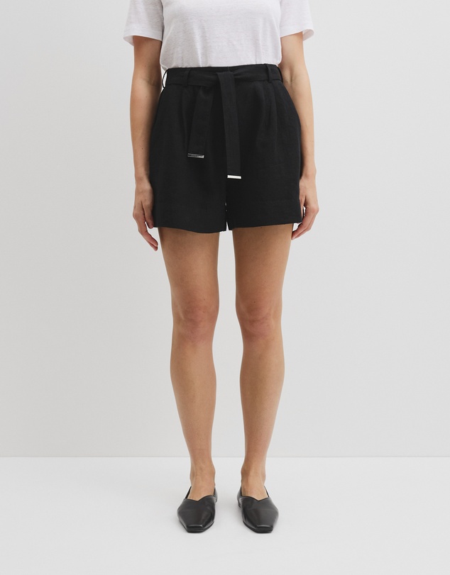 Country Road - Organically Grown Linen Tuck Front Short