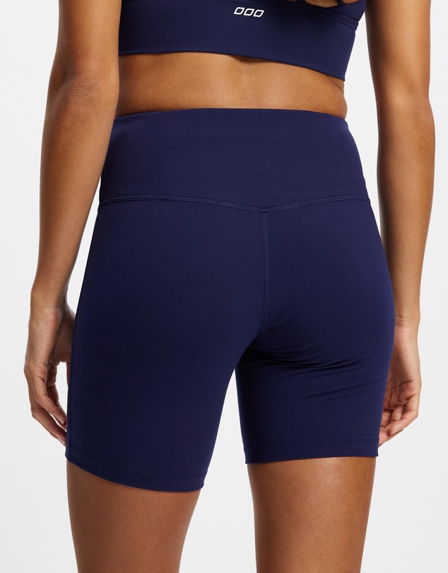 Lorna Jane - Lotus No Chafe Shorts - ICONIC EXCLUSIVE