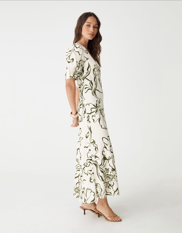 Forcast - Natalie V-Neck Floral Dress