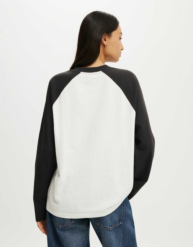 Cotton On - The Lcn Raglan Ls Graphic Tee