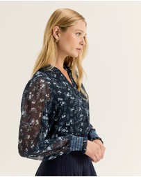 Review - Bluebell Blouse