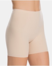 Spanx - Thinstincts Girl Shorts