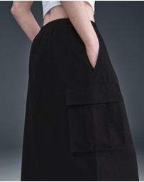 Nike - Sportswear Loose Cargo Skirt