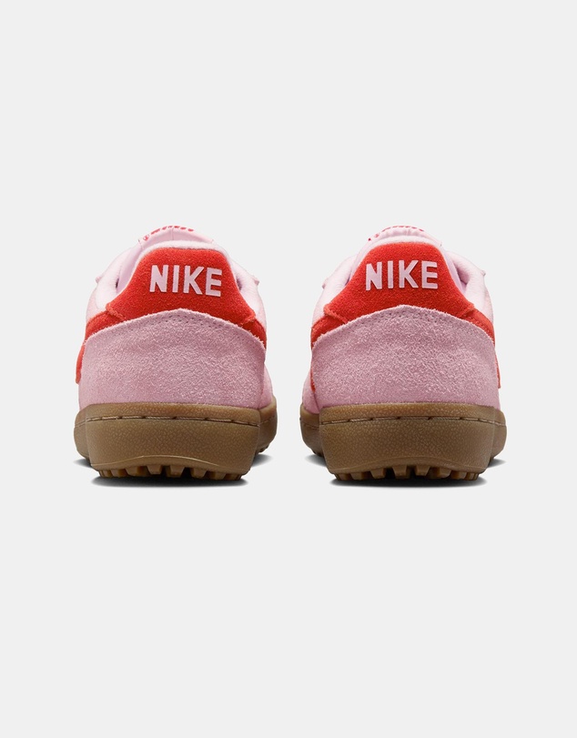 Nike - Field General - Women's
