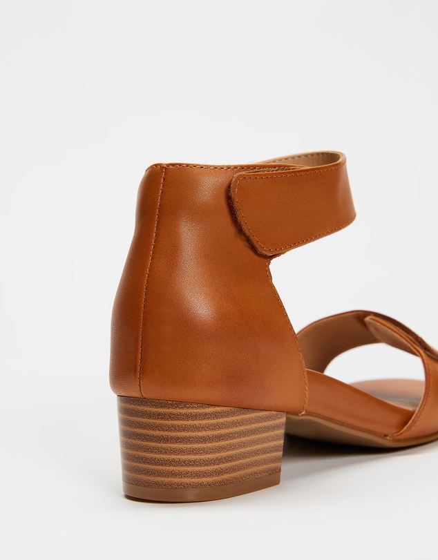 Mia Vita - Kim Heeled Sandal - Tan