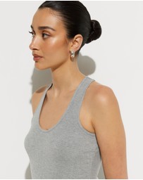 Calli - T Bar Rib Tank