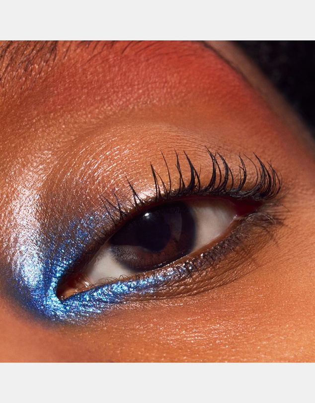 MAC - Dazzleshadow Eyeshadow Sticks
