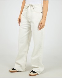 All About Eve - Gia High Rise Baggy Vintage White