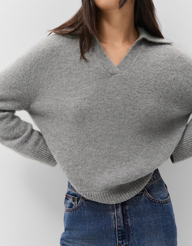 UNISON - Lofty Collared Knit
