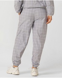 Lorna Jane - Country Club Outdoor Rec Active Pants
