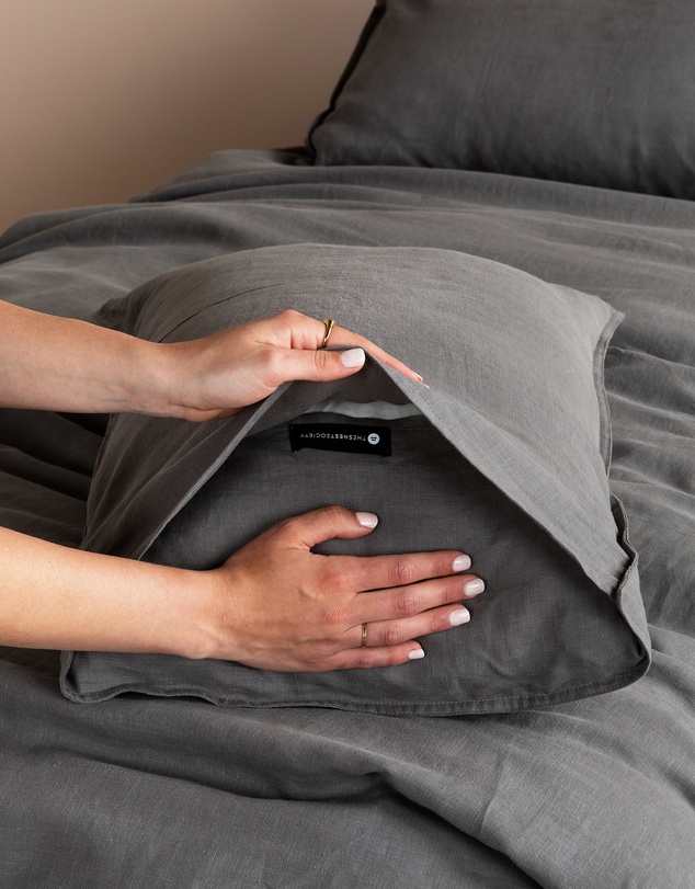 Sheet Society - Eve Linen Fitted Sheet Set