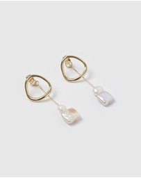 Izoa - Venus Earrings