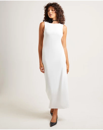 Alice In The Eve - Dahlia Curve Cut Out Maxi Dress