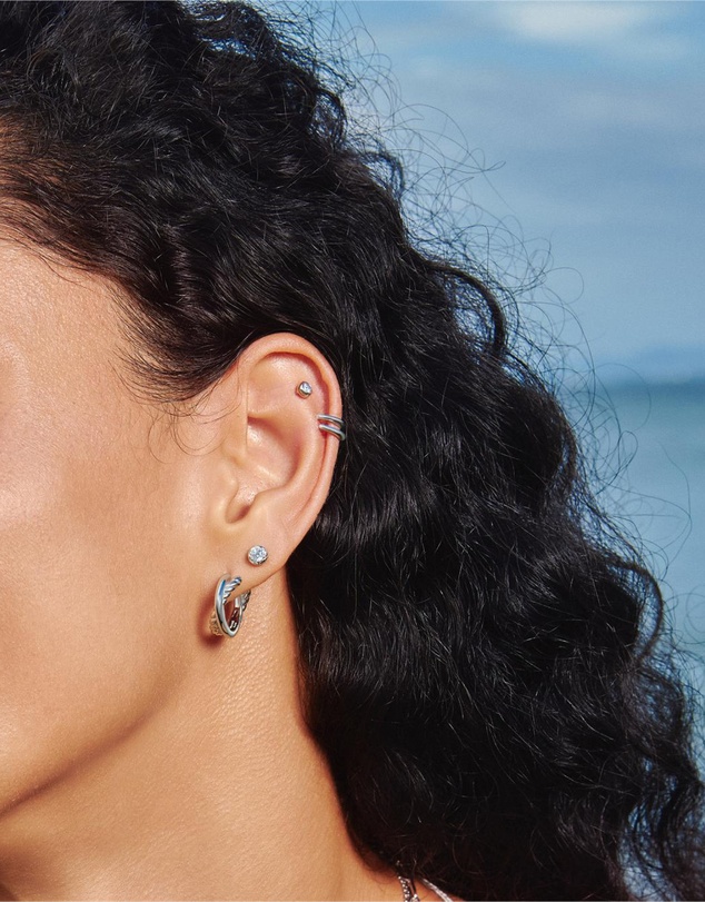 Ania Haie - Ania Haie Silver Textured Bezel-Set Stud Earrings