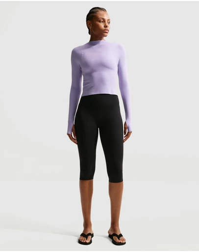 Nike - Zenvy High-Waisted Capri Leggings