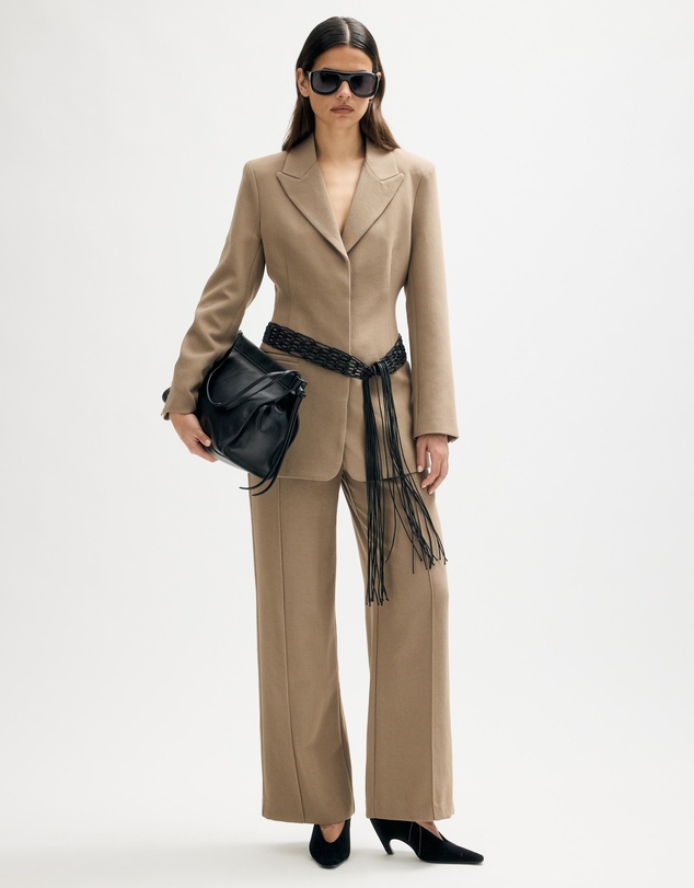 Minima Esenciales - Ise Macrame Belt Blazer