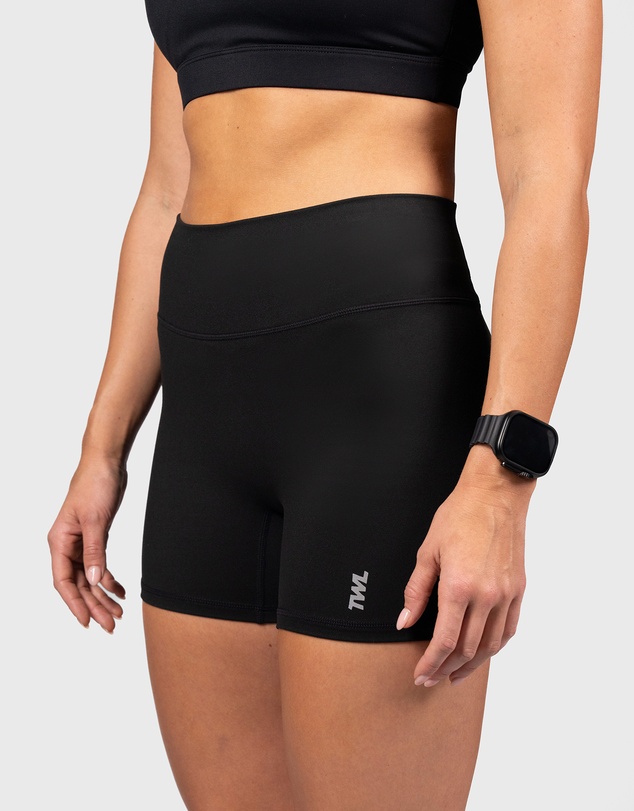 TWL - Refine Pocketless Shorts 4.5