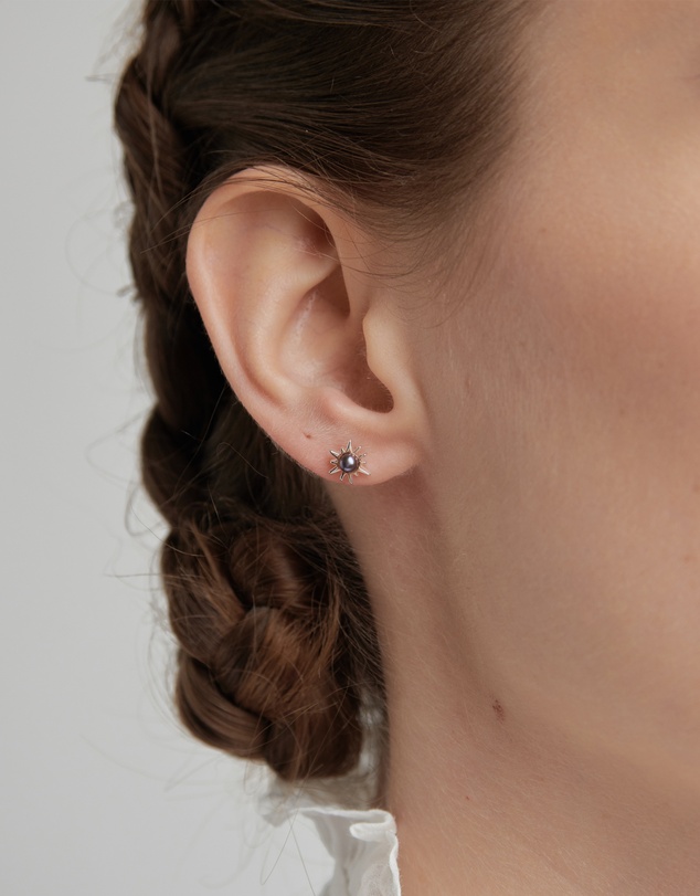 Karen Walker - Temptation Studs