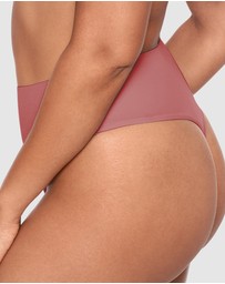 Miraclesuit Shapewear - Wonderful Edge High Waist Light Shaping Thong