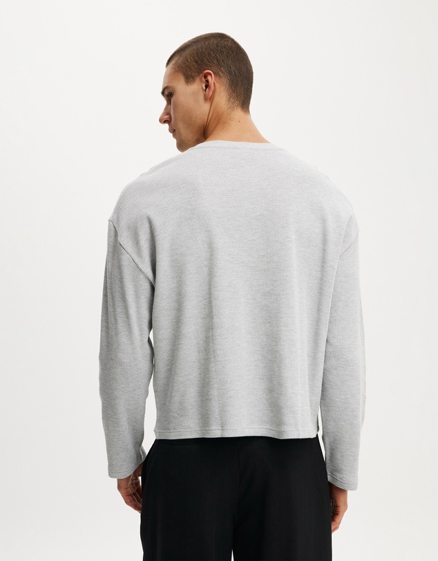 Cotton On - Relaxed Fit Textured Henley Long Sleeve