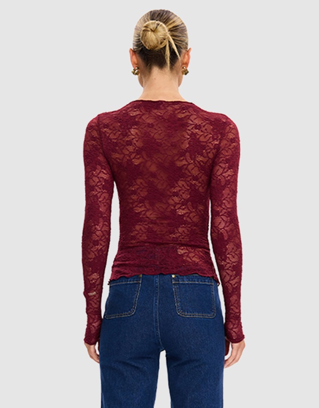 KIVARI - Victoria Lace Top