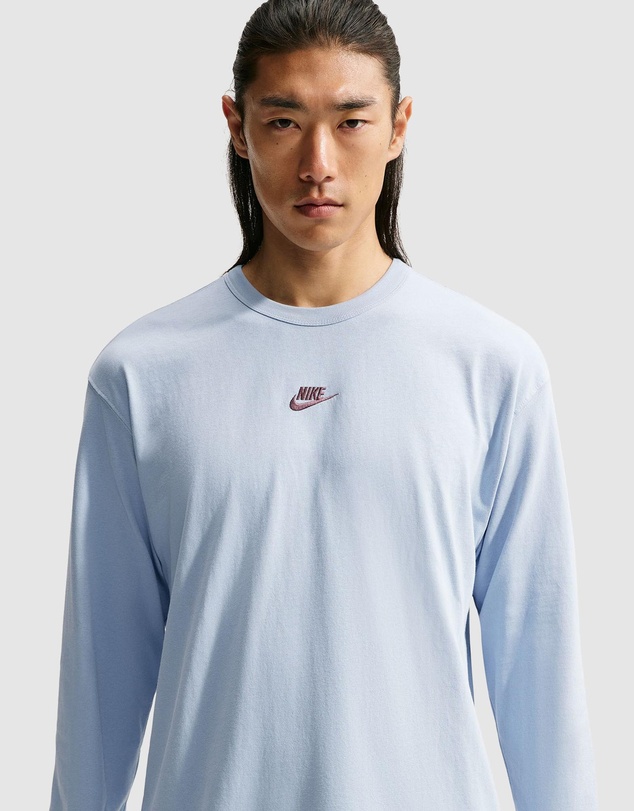Nike - Sportswear Premium Essentials Long-Sleeve T-Shirt