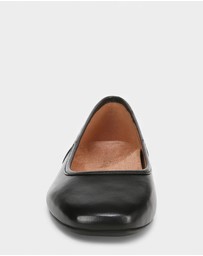 Vionic - Orinda Ballet Flat - Black Nappa