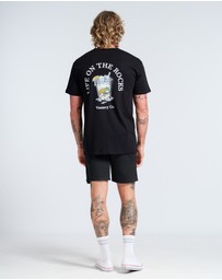 Vacancy Co - Life on the Rocks Tee