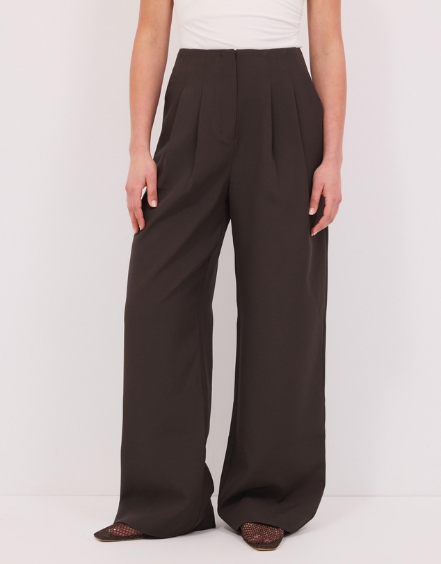 Calli - Evie Pleat Pants