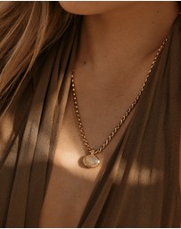 Amber Sceats - Apache Necklace