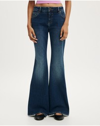 Cotton On - Petite Mid Rise Bootcut Jean