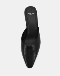 Novo - Irvine Heels