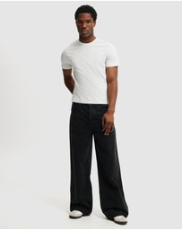 Cotton On - Classic Fit T-Shirt