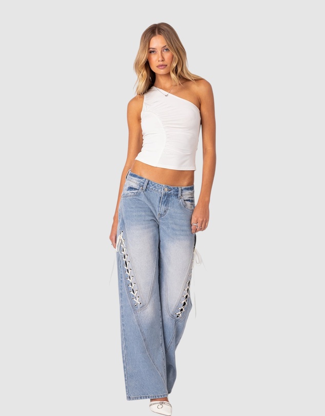 EDIKTED - Low Rise Ribbon Lace Up Jeans