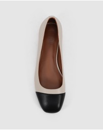 Nude Footwear - Daisy