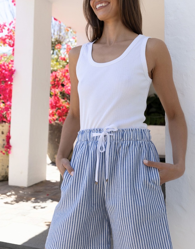 CAMIXA - Panthea Linen Shorts