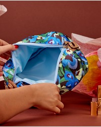 The Somewhere Co - Pansy Patch Cosmetic Bag