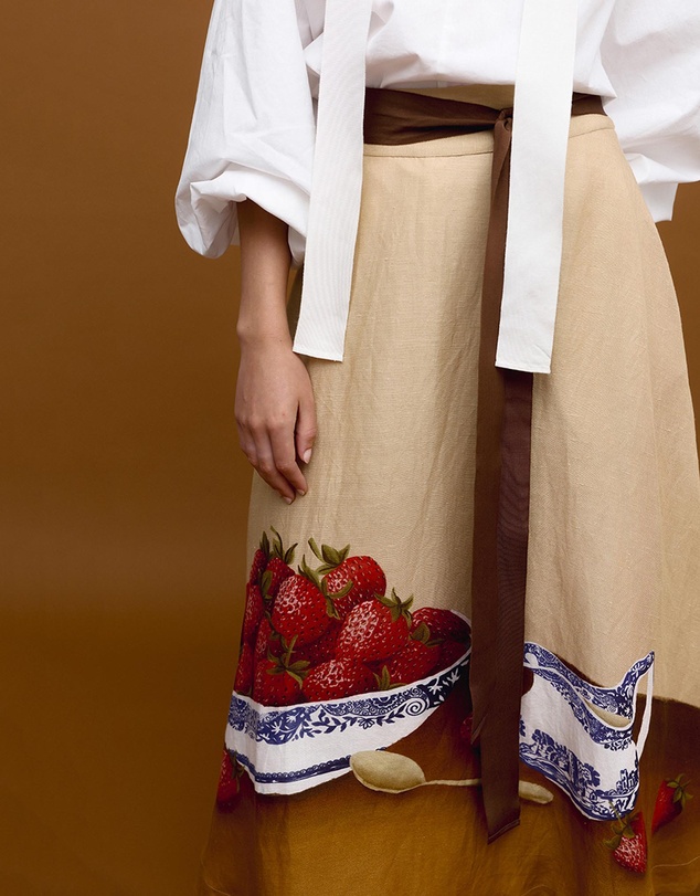 Binny - Strawberries Cream Skirt