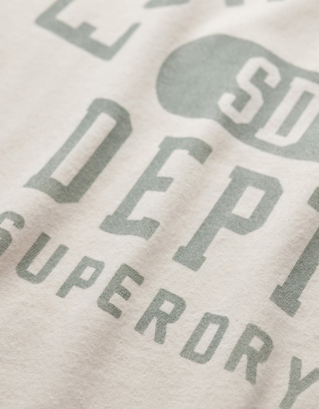 Superdry - Athletic Graphic Fitted Slim Fit Tee