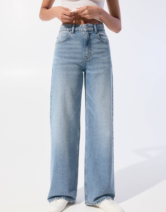 Pull&Bear - High-rise Wide Leg Jeans