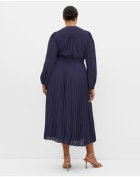 City Chic - Plus size Georgina Pleat Maxi Dress - navy