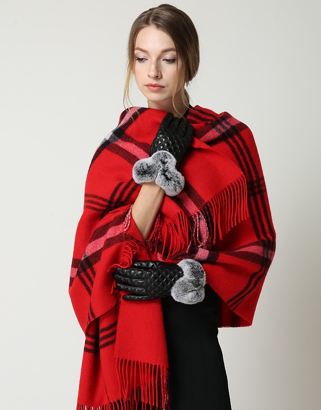 Ozwear Connection Uggs - Ugg 100% Australian Merino Wool Reversible Wrap Red