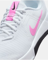 Nike - MC Trainer 3 - Women's