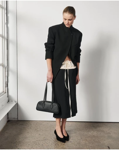 VESTIRSI - Vera Black Baguette Bag