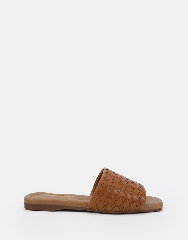 Clarks - Yana Tan