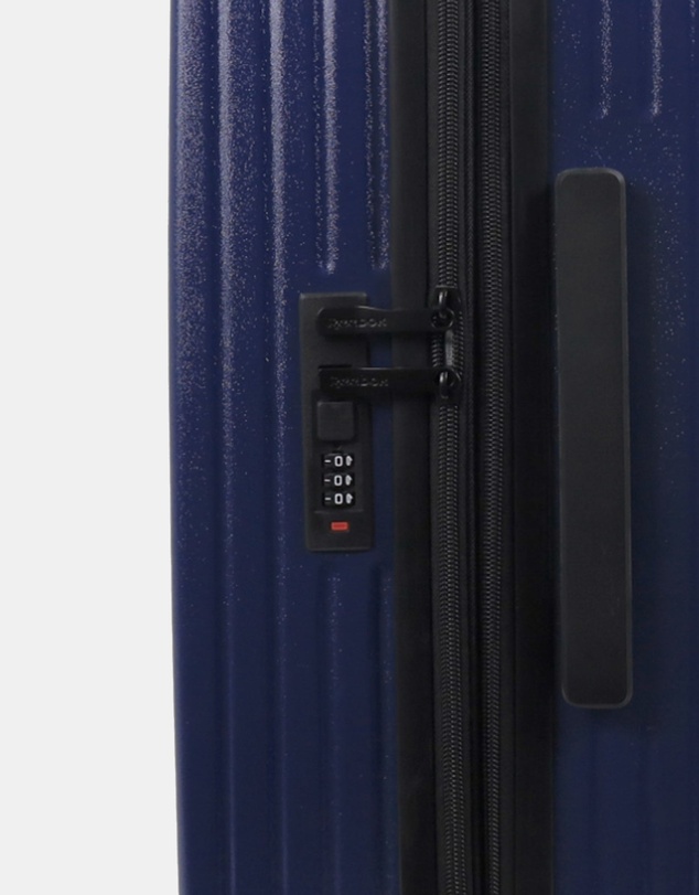 Reebok - Reebok Expedition 54cm Cabin Hard Shell Suitcase