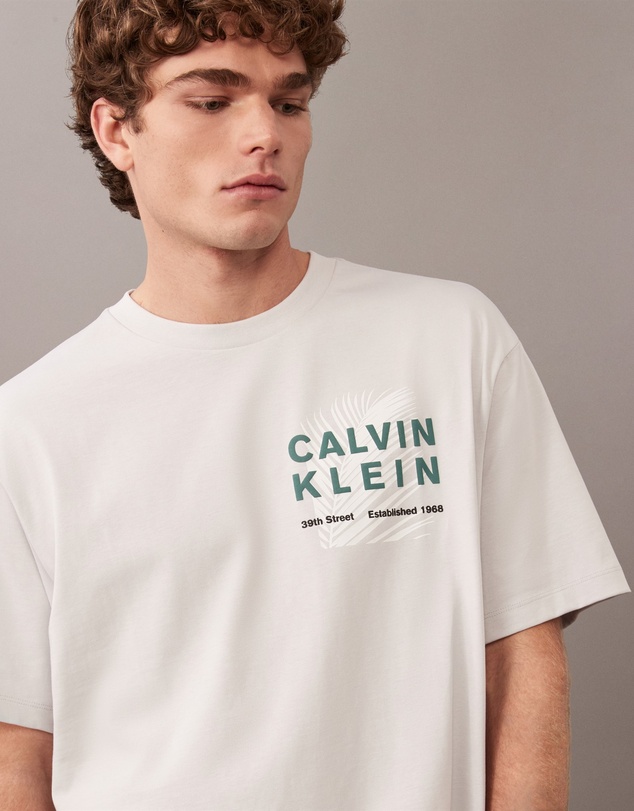 Calvin Klein Jeans - Palm Leaf Logo Graphic Relaxed T-Shirt
